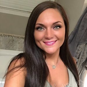 Meet your Posher, Bethany